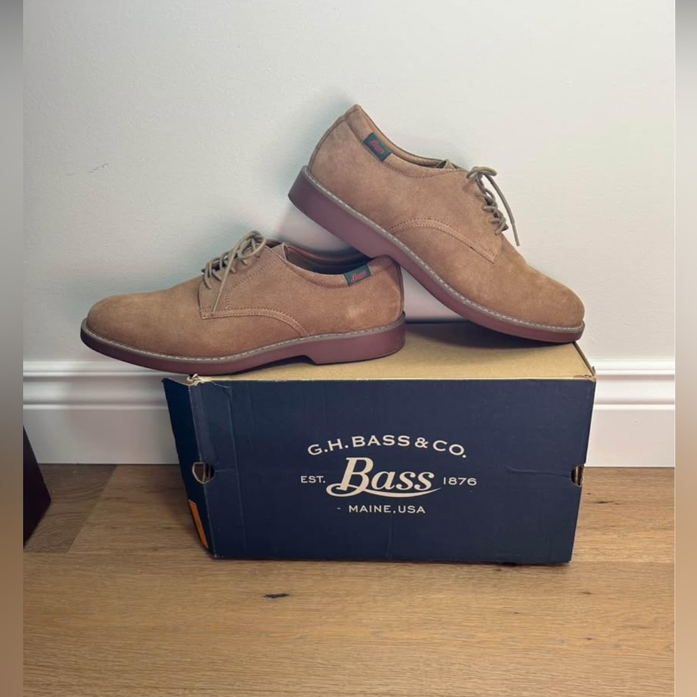 Men’s WIDE Bass casual dress shoes leather